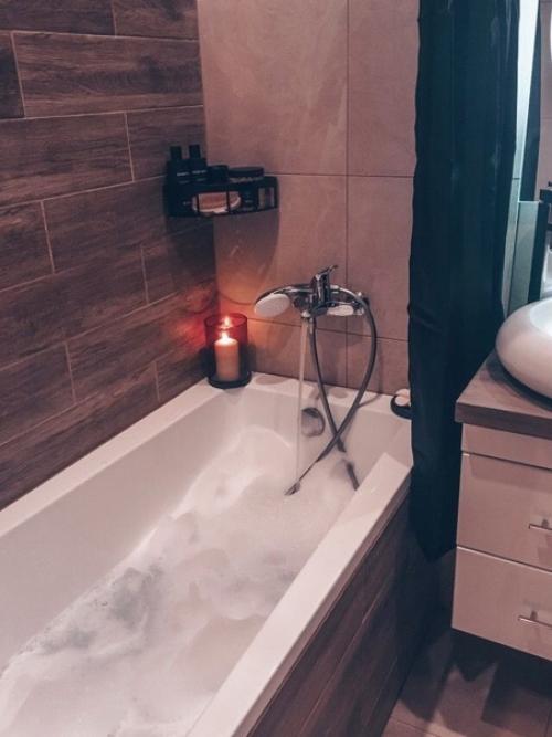 Как в обычном санузле можно сделать настолько уютное пространство.