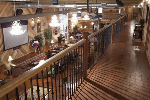 Вот так ангар! 06