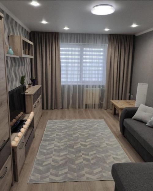 Все идеи обустройства нашей скромной квартиры мы подсмотрели в интернете.