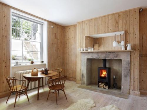 Дом с неожиданным поворотом: классика снаружи - эксперимент внутри. 04