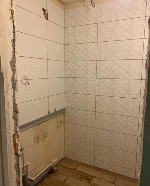 Купили вторичку, живем и постепенно мы делаем ремонт. 06