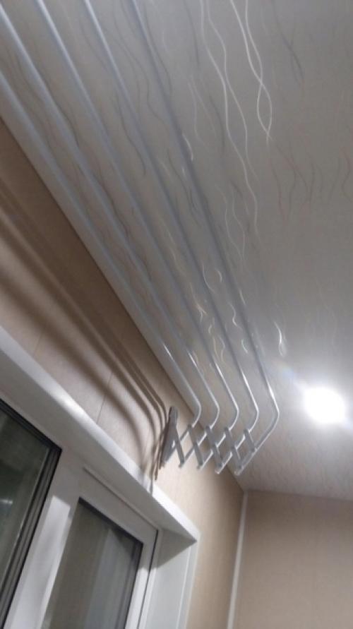 Простой ремонт лоджии, без дизайнерских решений.