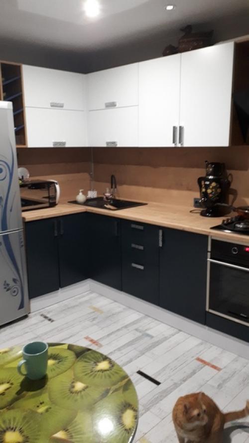 Помогите решить вопрос со столом. 02