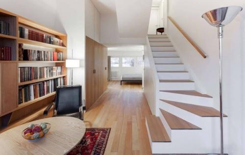 Помещение с кухней - трансформером.