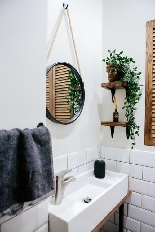 Ура!  Буквально 30 минут назад доделали туалет. 02