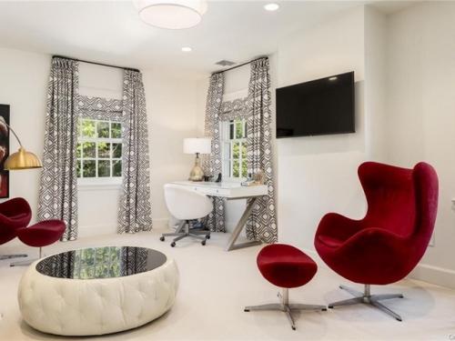 Майкл Дуглас и Кэтрин зета - Джонс продали свой особняк на берегу реки гудзон за 12 миллионов долларов. 03