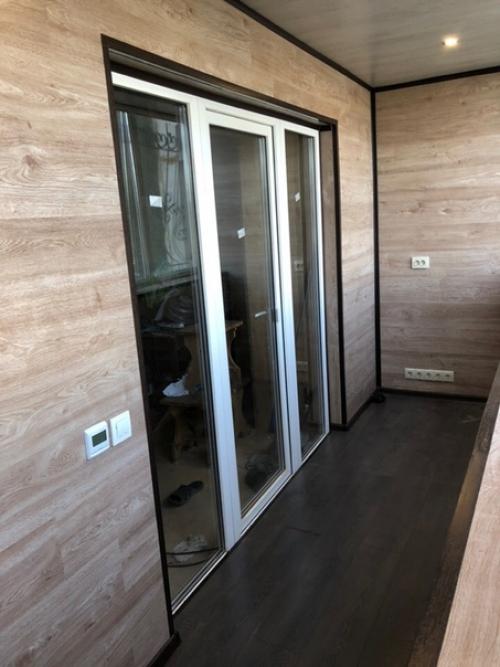 Балкончик, чтобы выйти подышать воздухом. 03