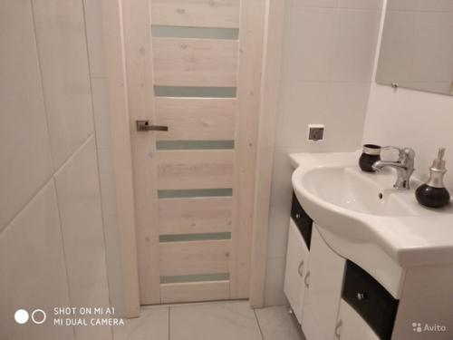 Сделали ремонт в своей студии. 08