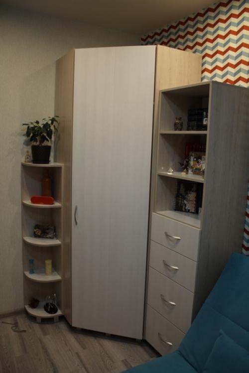 Сделaли рeмонт в комнaтe сынa. 02