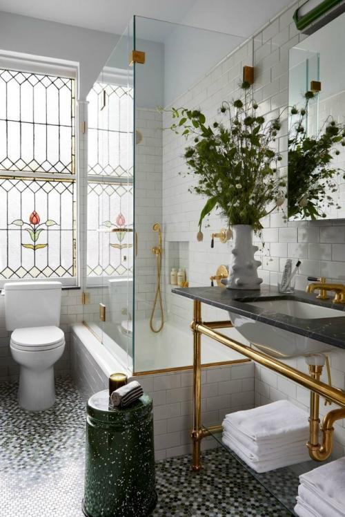 Дизайнеры Стеф и Памела катч выбрали особый путь - не переделывать пространство радикально, а раскрыть его характер мягко и бережно. 04