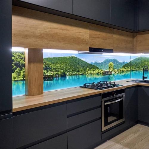 И пусть все скажут, что такой фартук уже не модный.