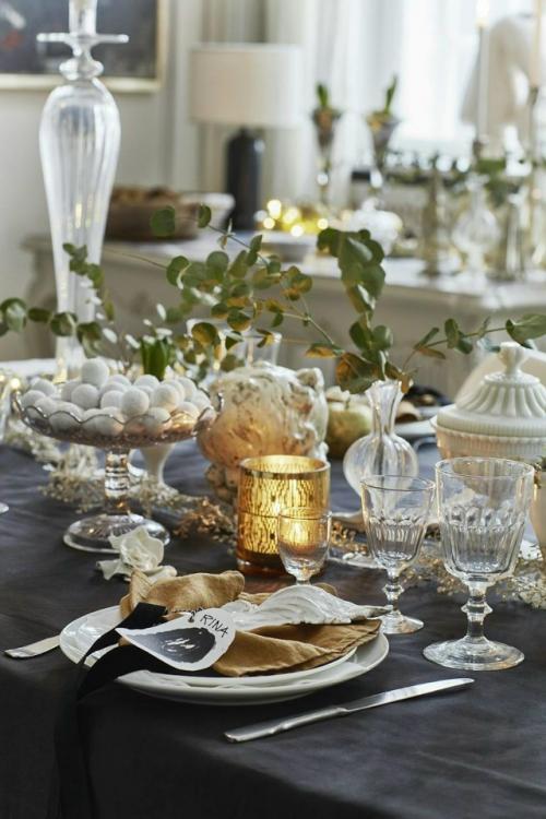 Жозефина шталь выросла в художественной семье - и этот бэкграунд чувствуется в каждом её рождественском декоре. 06