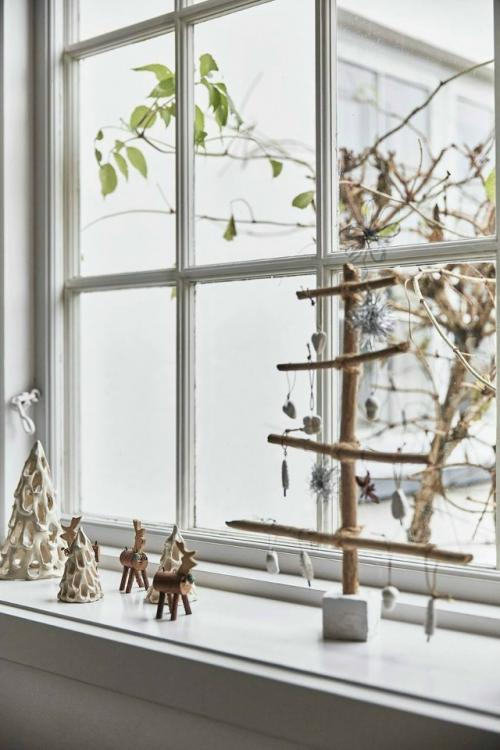 В доме датского декоратора и стилиста малу карберг в ведбеке нет привычной мишуры и классических елочных шаров. 02