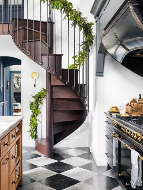 Как украсить коридор к новому году. 03