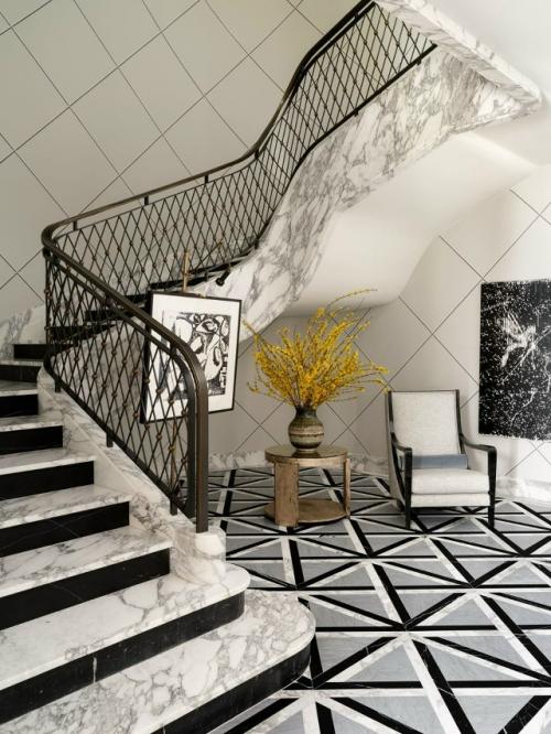 Дом в Нью-йорке с интерьерами Жана - Луи деньо - пример того, как классическая база может звучать современно. 01