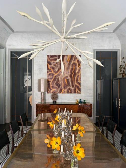 Дом в Нью-йорке с интерьерами Жана - Луи деньо - пример того, как классическая база может звучать современно.  