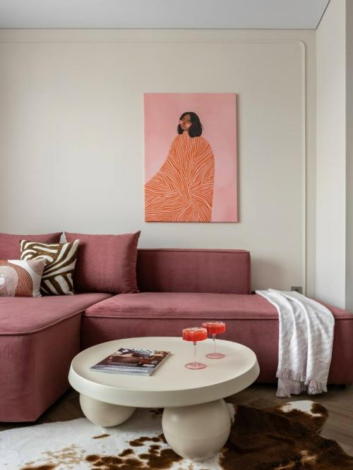 Квартира для молодой девушки преобразилась всего за несколько месяцев - проект сделали в формате Ремонт - Сюрприз. 01