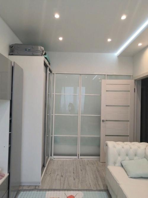 Таким образом, если вы не знаете как зонировать однушку, то ловите удачную идею. 02