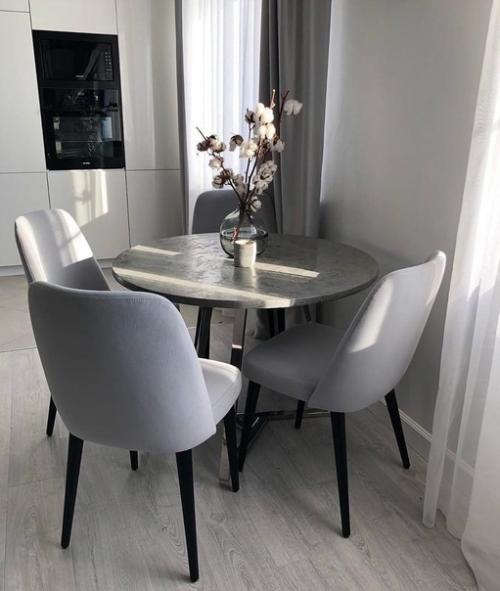 Ремонт квартиры в серой цветовой гамме.