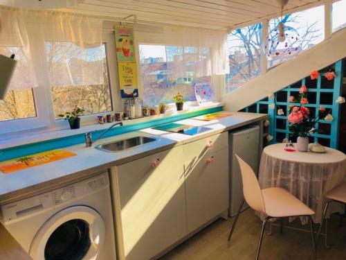 Доброго времени дня.