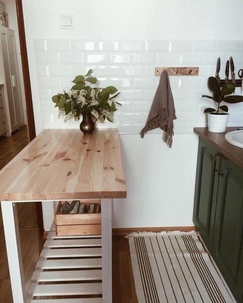 Вот такой вариант бюджетного обновления кухни. 06