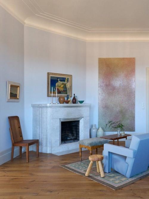 Эта квартира в старинном доме в Стокгольме объединяет элементы северного ар - нуво и скандинавского минимализма. 04