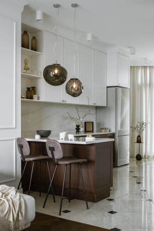 Парижская элегантность в сердце Варшавы: квартира с утончённым настроением. 01