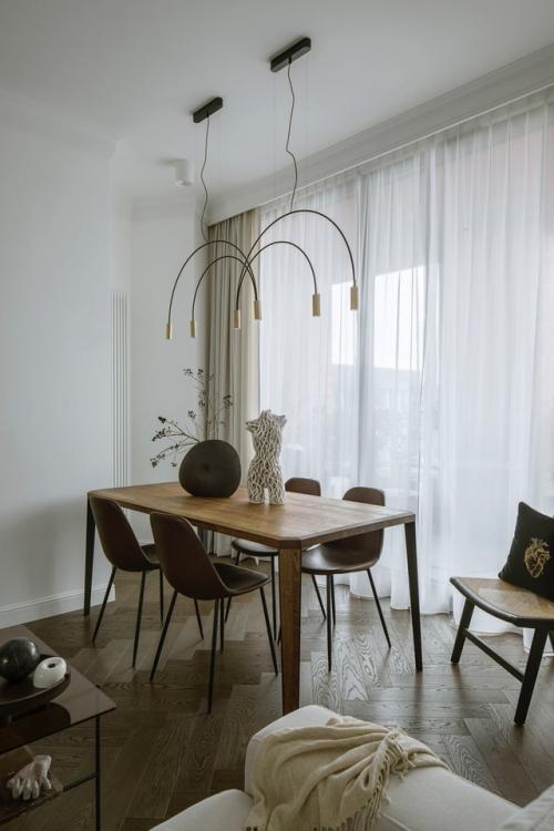 Парижская элегантность в сердце Варшавы: квартира с утончённым настроением. 03