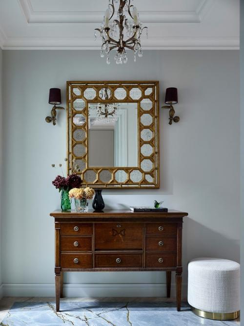 Квартира в Москве, где классика встречается с современностью. 02