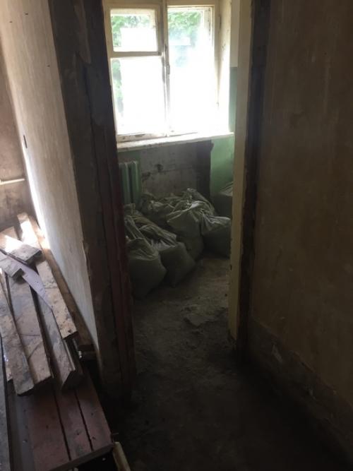 Капитальный ремонт угловой хрущевки на первом этаже. 01