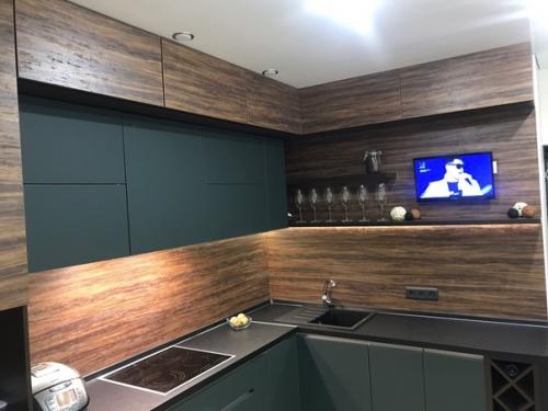 Стильная кухня в черном цвете от нашей подписчицы. 02