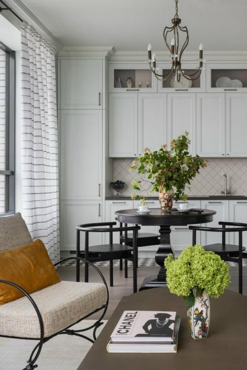 Спокойствие формы и игра оттенков. 01