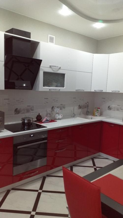 А я выбрала крaсный цвeт на кухню рuскнула и не пожалела.