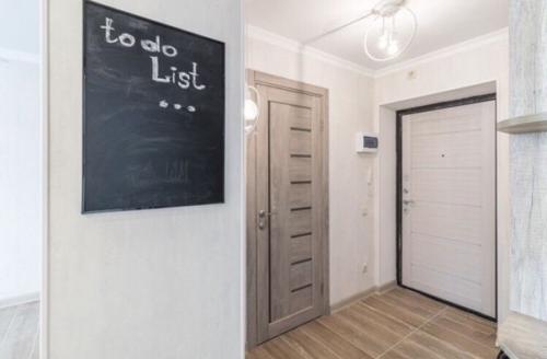 Квартирка студия с отдельной спальней 35 кв. 09