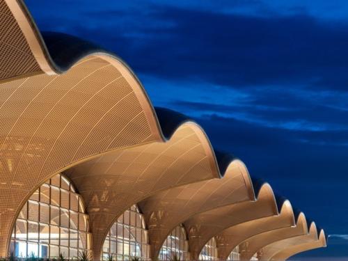 Аэропорт с Воздушной крышей в Камбодже от Foster + Partners. 07