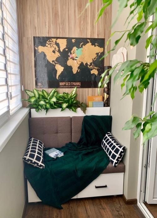 Вот наш балкон и готов уже фото делала не в один день. 01