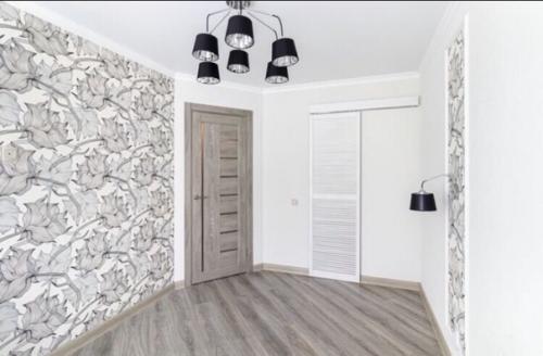 Квартирка студия с отдельной спальней 35 кв. 07