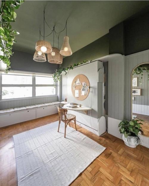 Спальня с подъемной кроватью, для того, чтобы сделать полноценное рабочее место. 02