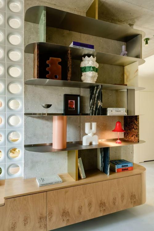 Максимализм и контрасты: квартира для юриста в Варшаве. 05