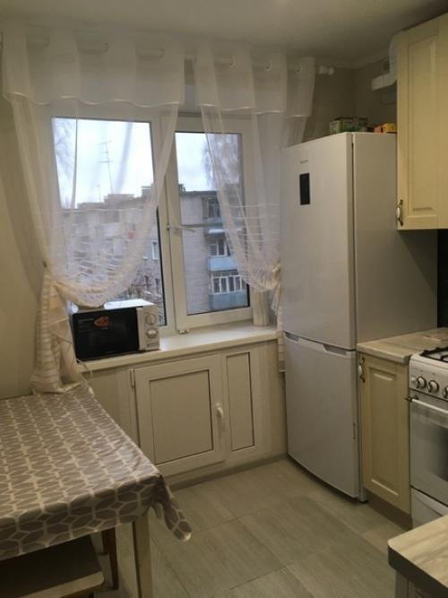 Здравствуйте!  Уважаемые подписчики, нужен ваш совет. 01