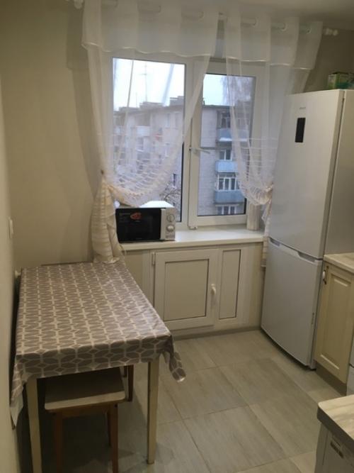 Здравствуйте!  Уважаемые подписчики, нужен ваш совет. 03