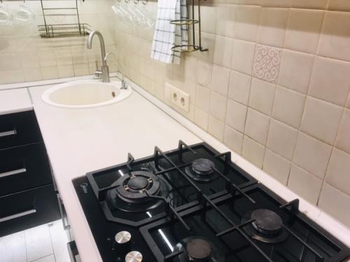 Муж ремонт кухни с нуля сделал. 04