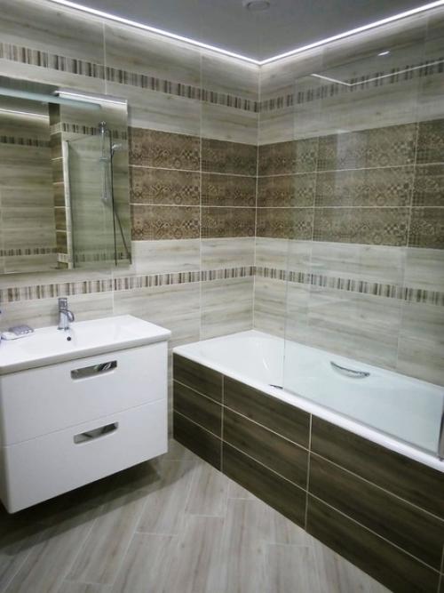 Сделали с напарником санузел в кирпичном доме. 03