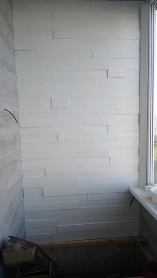 Вот такое место для релакса сделали на лоджии. 02