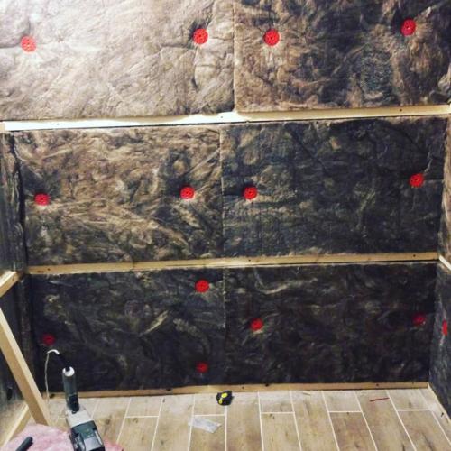 Своими руками, бюджет 25 тысяч, как тепловой карман между улицей и входом в дом. 06