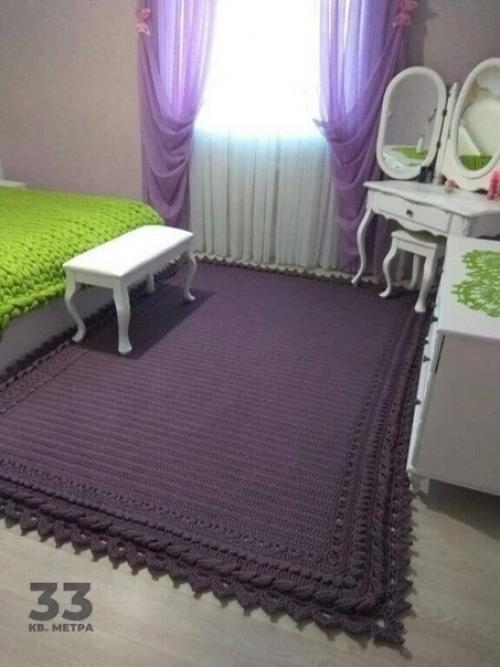 Сколько труда было вложено в эти коврики нашей бабушкой! 01