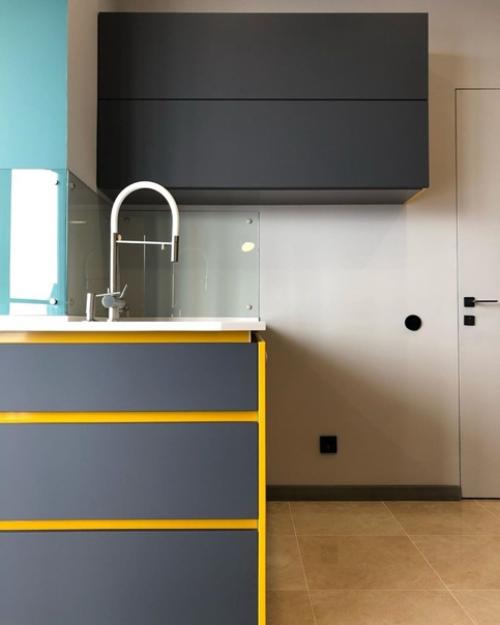 Нестандартный подход к организации интерьера в кухне. 08