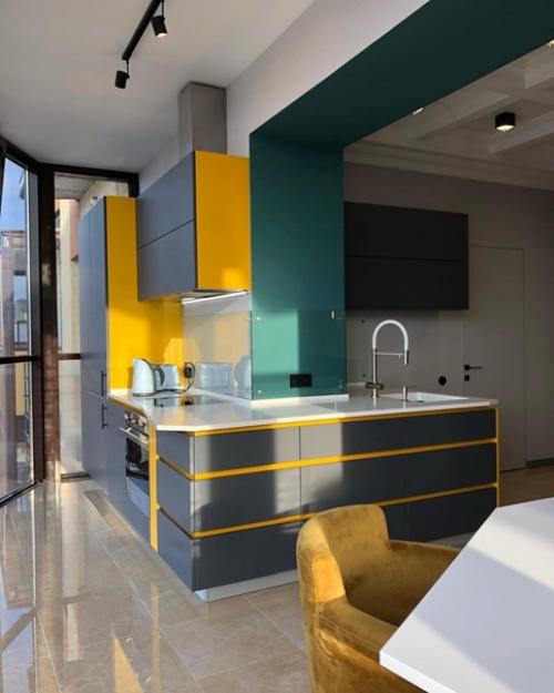 Нестандартный подход к организации интерьера в кухне. 06