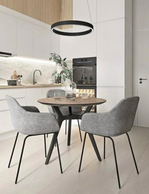 Трешка с супер - продуманным хранением.  