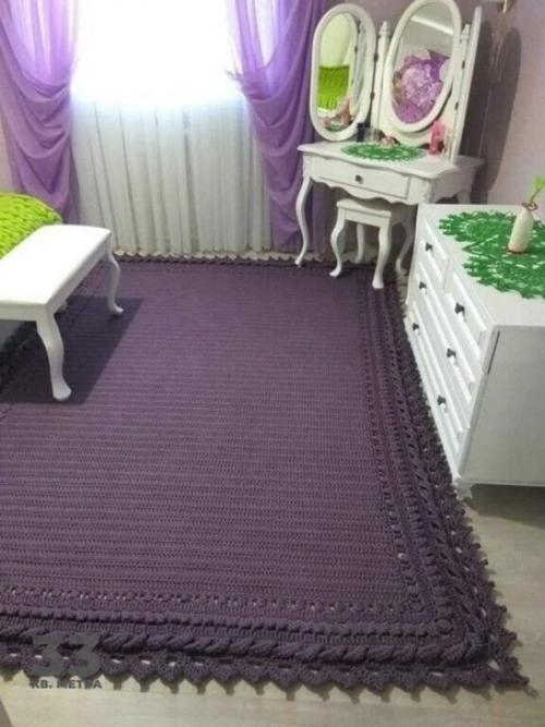 Сколько труда было вложено в эти коврики нашей бабушкой!